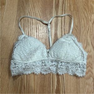 Aerie white lace bralette adjustable strap small S